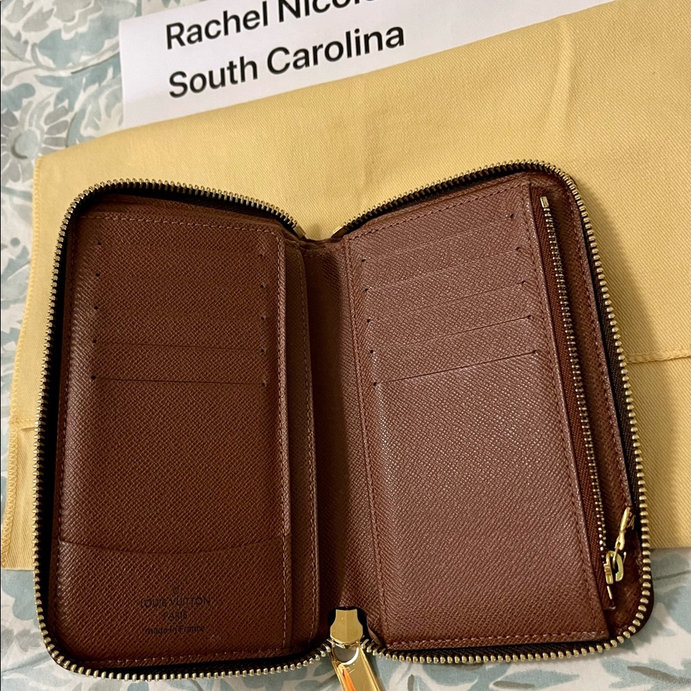 Louis Vuitton Zippy Compact Wallet